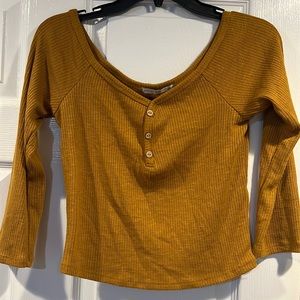 Mustard/ tan long sleeve shirt size large